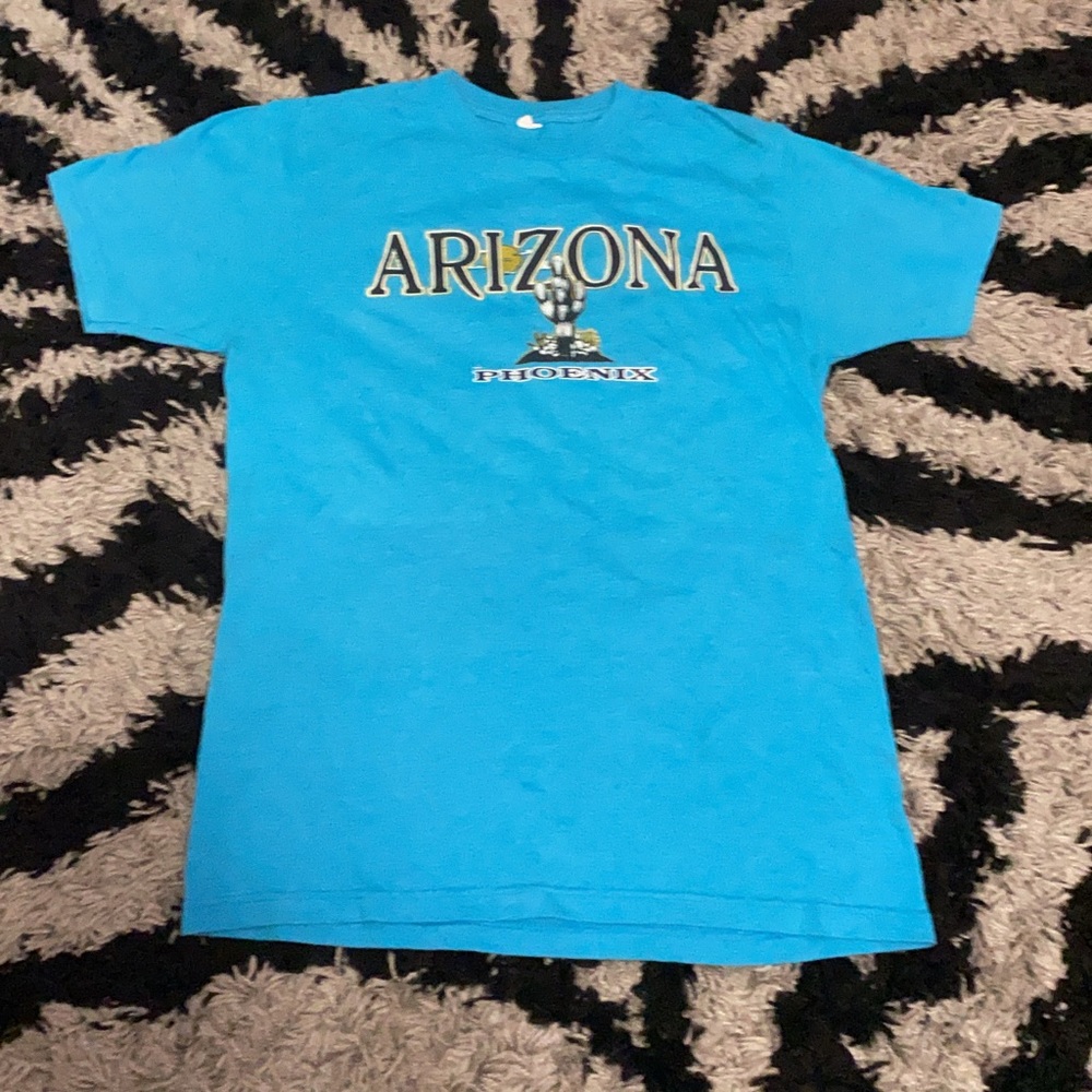 t shirt